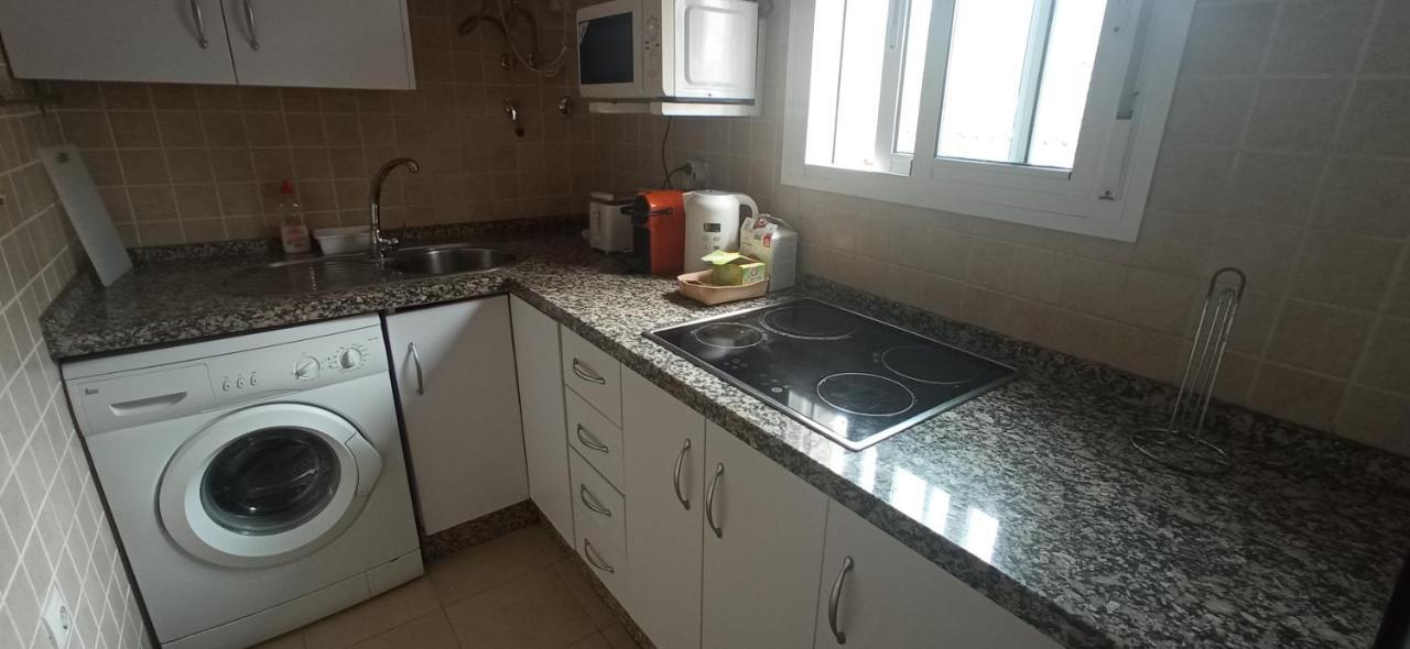 Apartamento Torres19 Sevilla Bagian luar foto