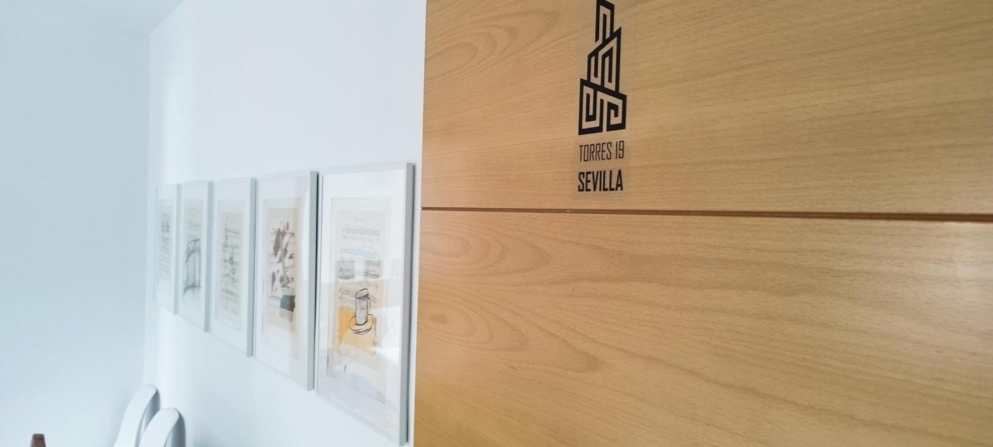 Apartamento Torres19 Sevilla Bagian luar foto
